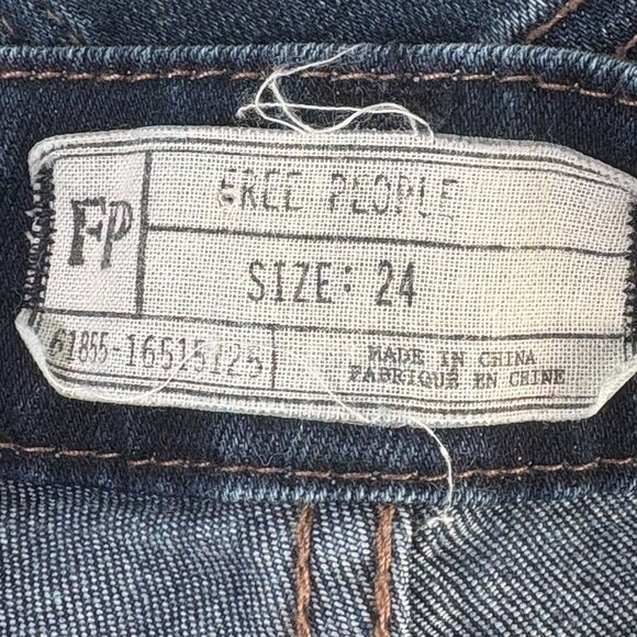 Free People Distressed Overalls Size 24 Blue Denim Jeans Bib Side Zipper - Picture 7 of 15